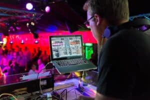 Bars, clubs, and live music venues
