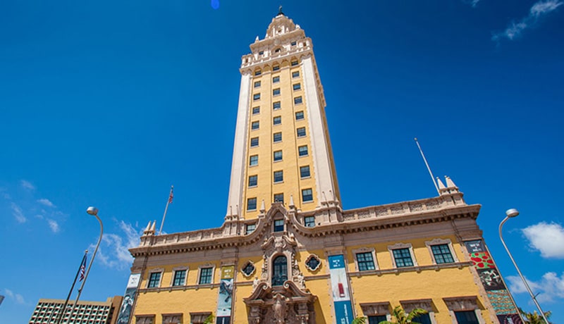 Discover Miamis Iconic Landmarks Discover Miamis Iconic Landmarks